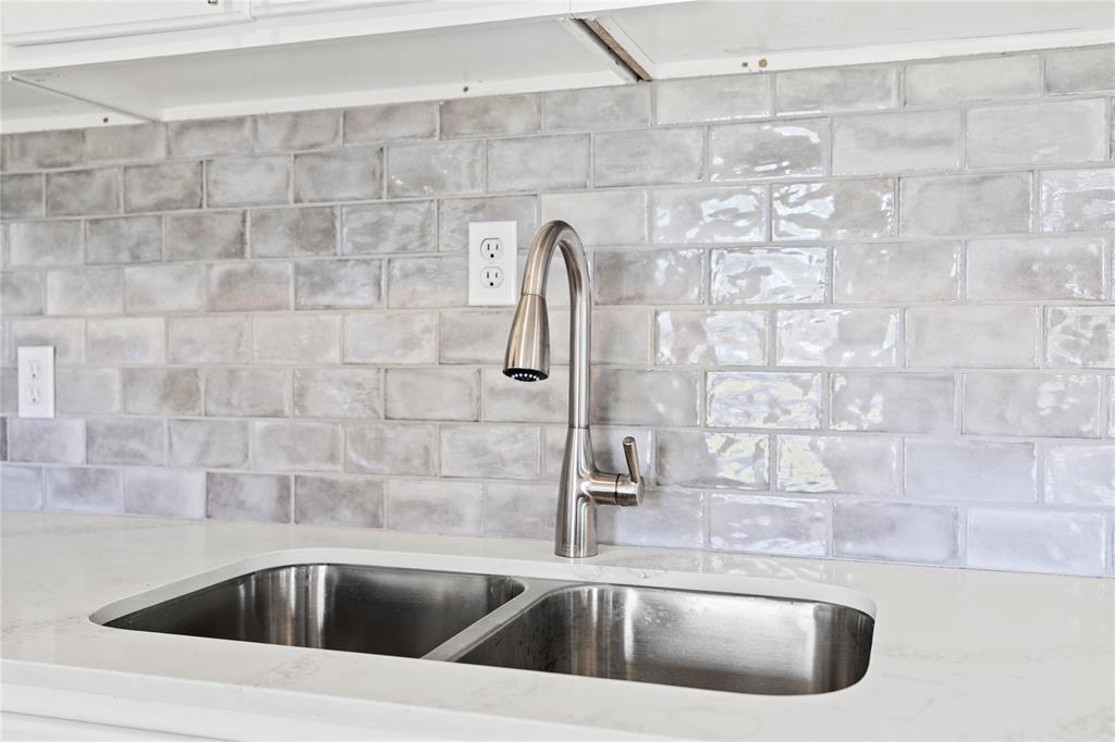 229 Orchard Street Property Photo 10