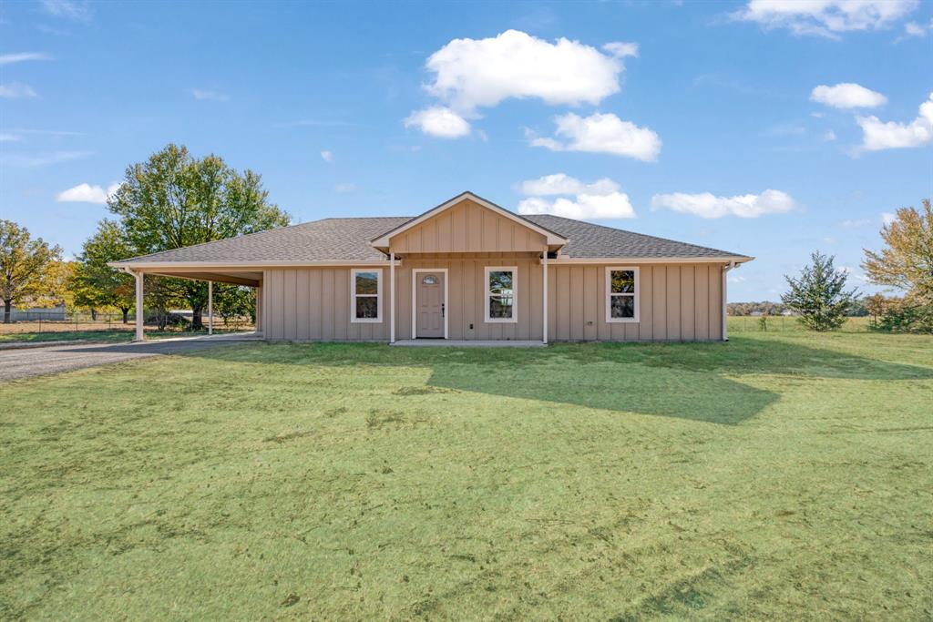 728 County Road 44050 Property Photo 1