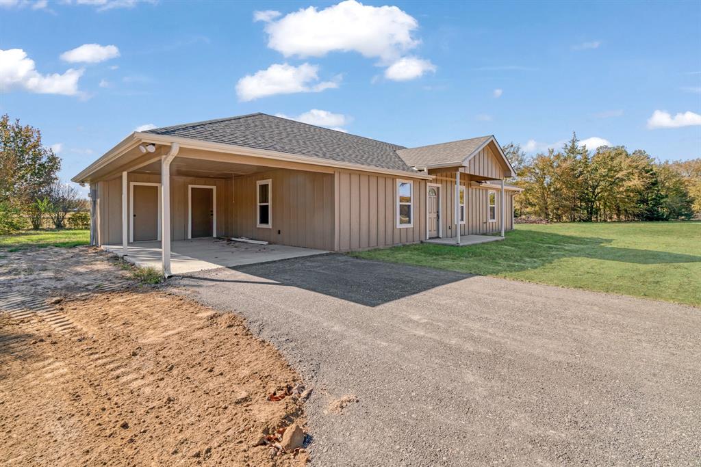 728 County Road 44050 Property Photo 4