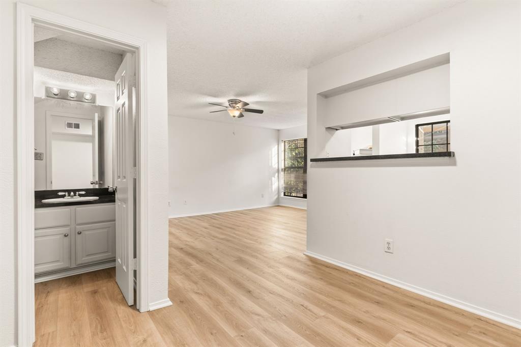 5757 E University Boulevard 26d Property Photo 9