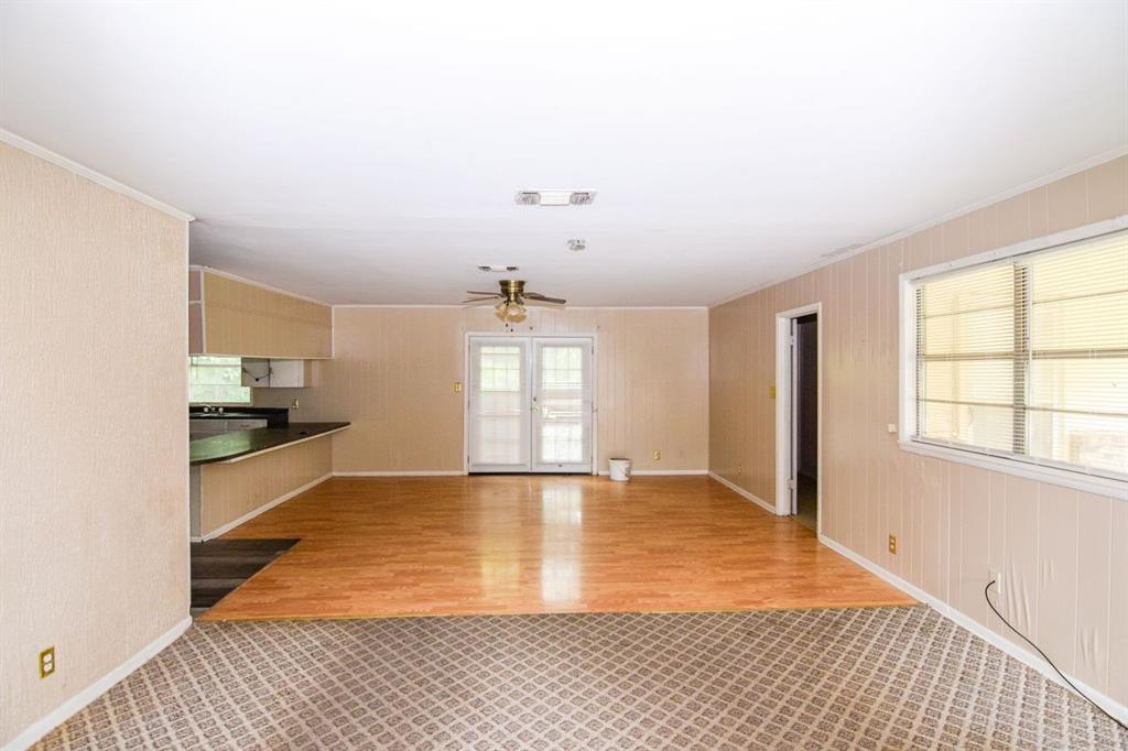 109 Olive Street Property Photo 4