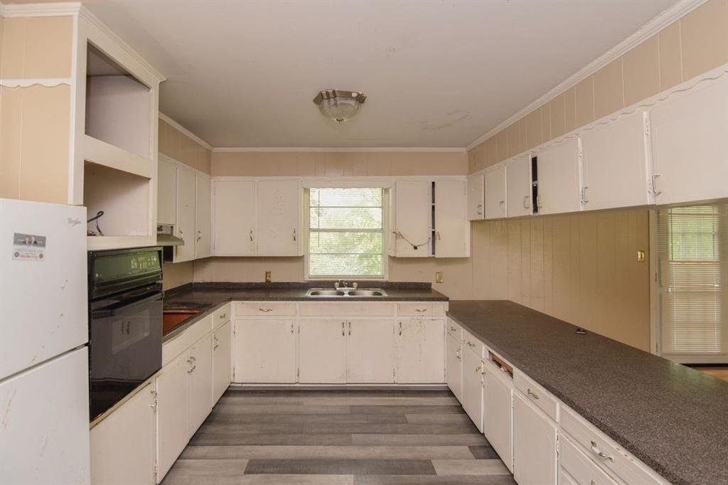 109 Olive Street Property Photo 9