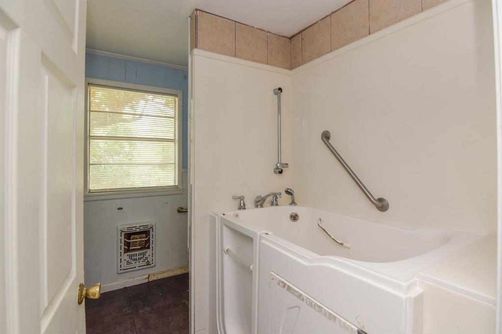 109 Olive Street Property Photo 18