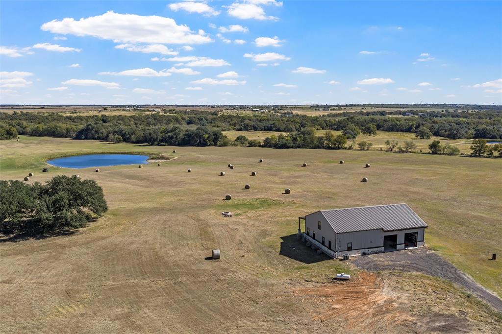 684 County Road 473 Property Photo 1
