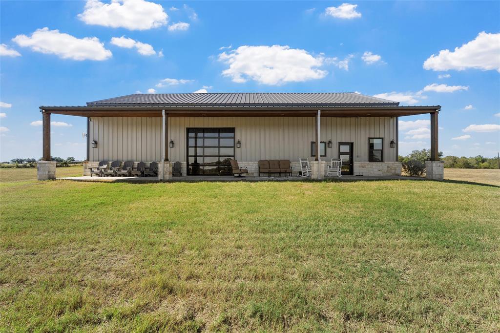 684 County Road 473 Property Photo 3