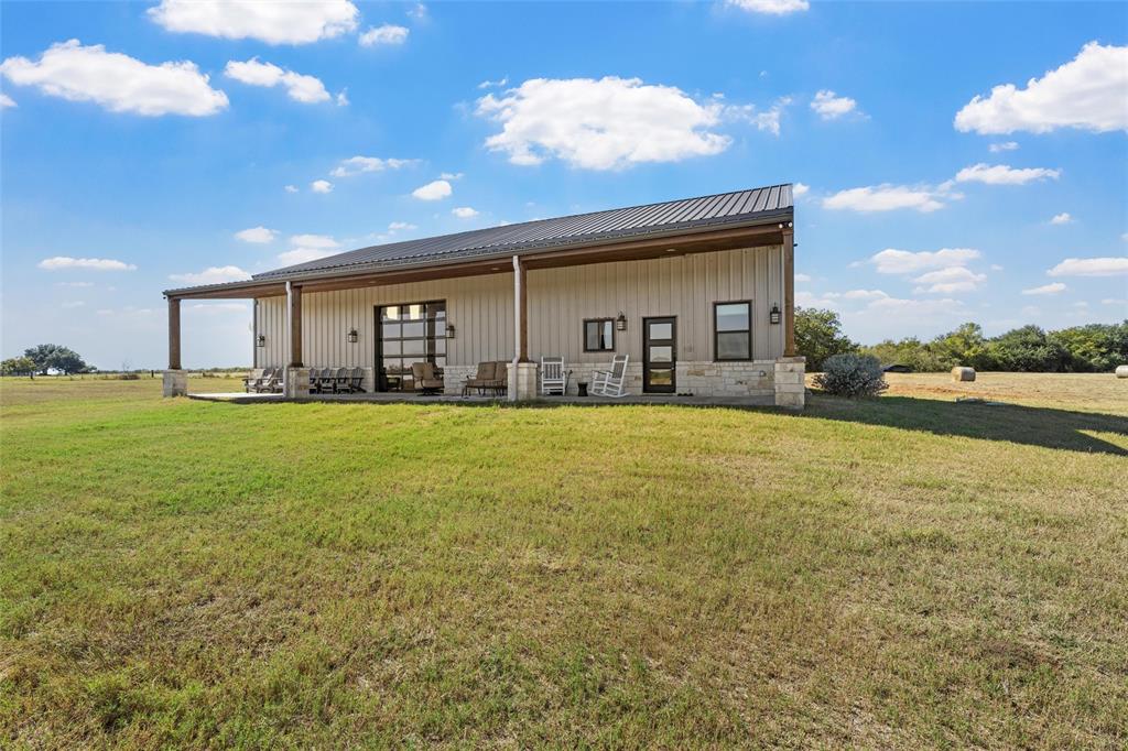 684 County Road 473 Property Photo 4