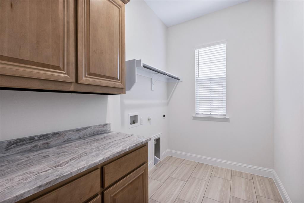 2812 Dolomite Drive Property Photo 24