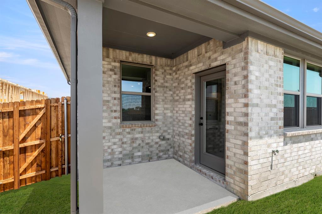 6311 Delacroix Drive Property Photo 25