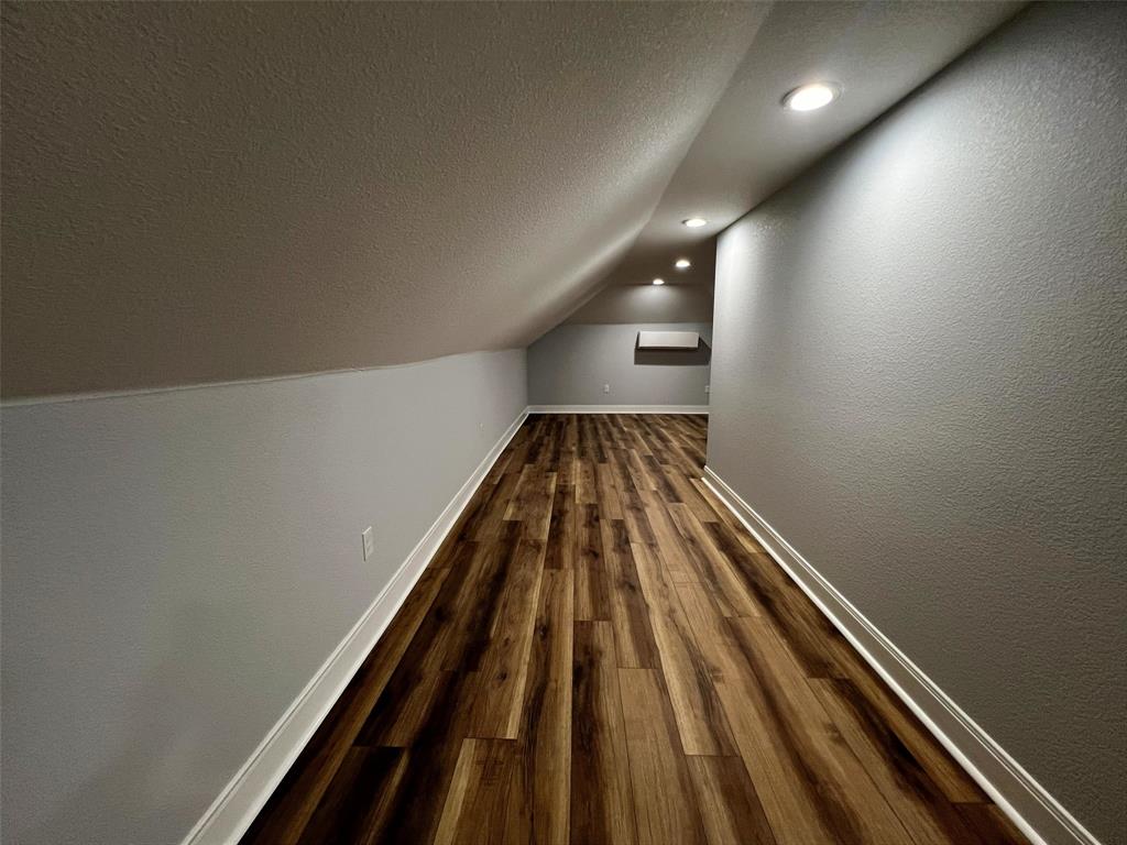 724 Franklin Property Photo 28
