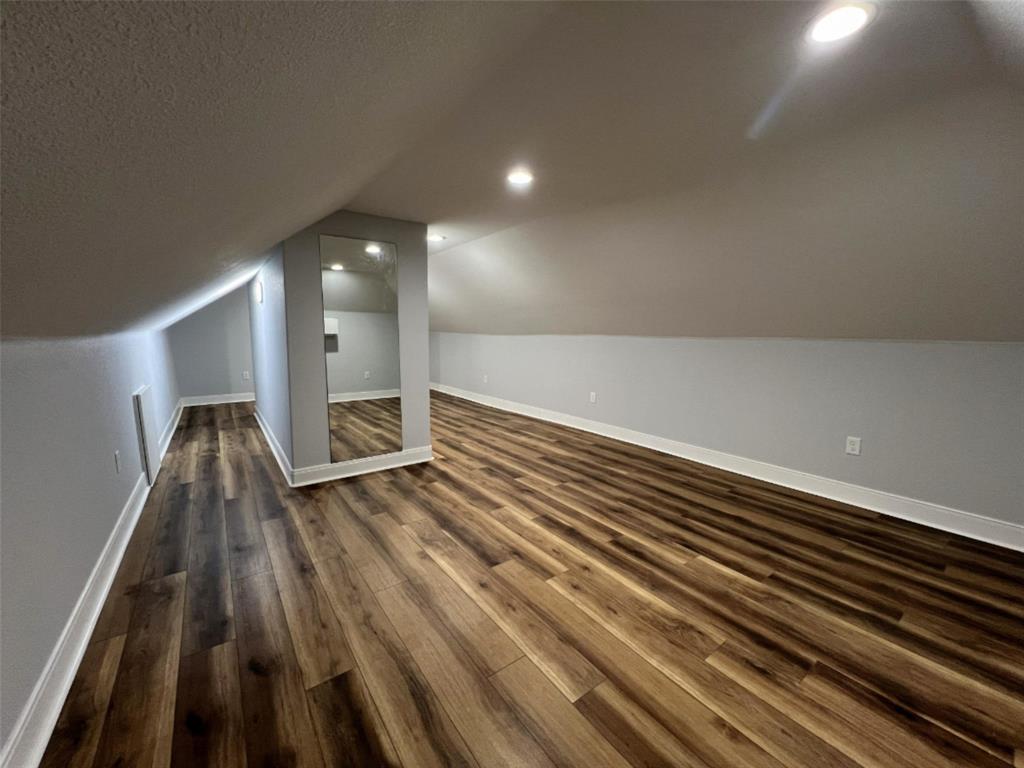 724 Franklin Property Photo 29