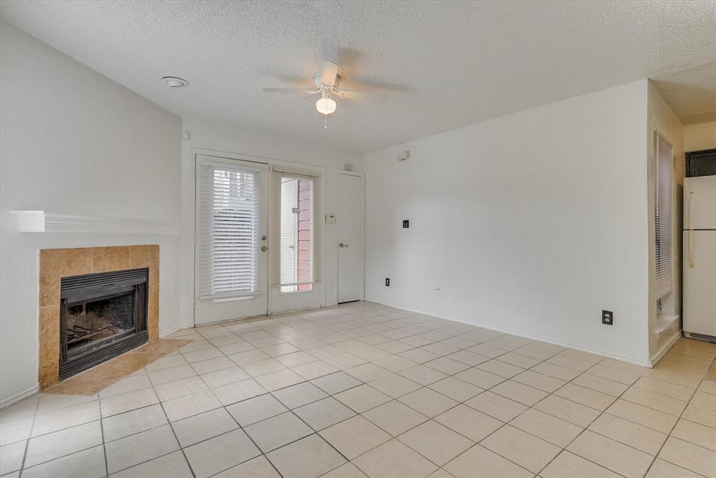 9825 N Walnut Street M103 Property Photo 4