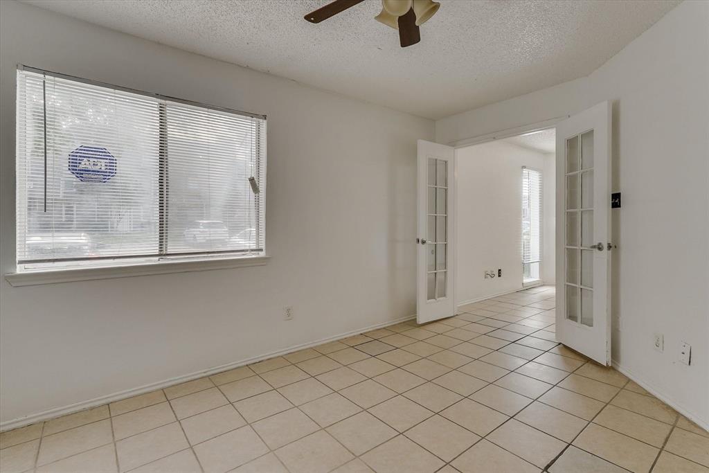 9825 N Walnut Street M103 Property Photo 20