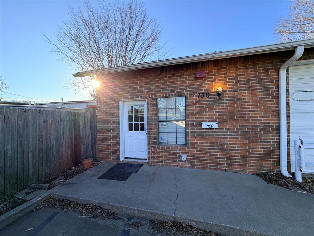 730 Wainwright Street Property Photo 4