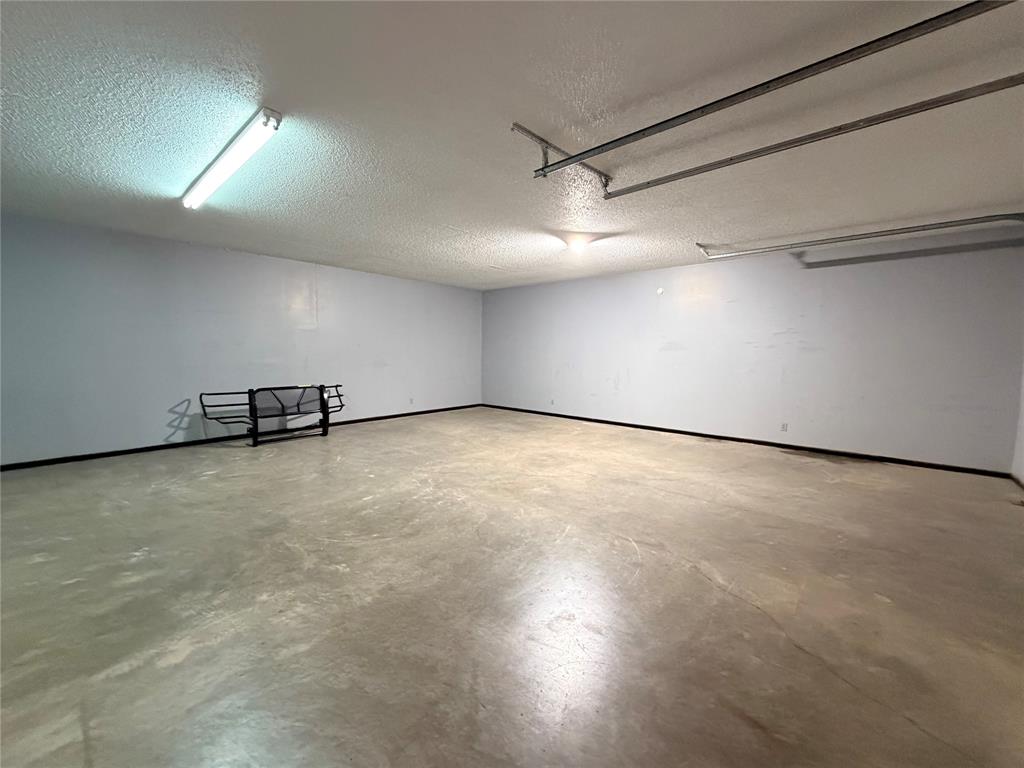 730 Wainwright Street Property Photo 11