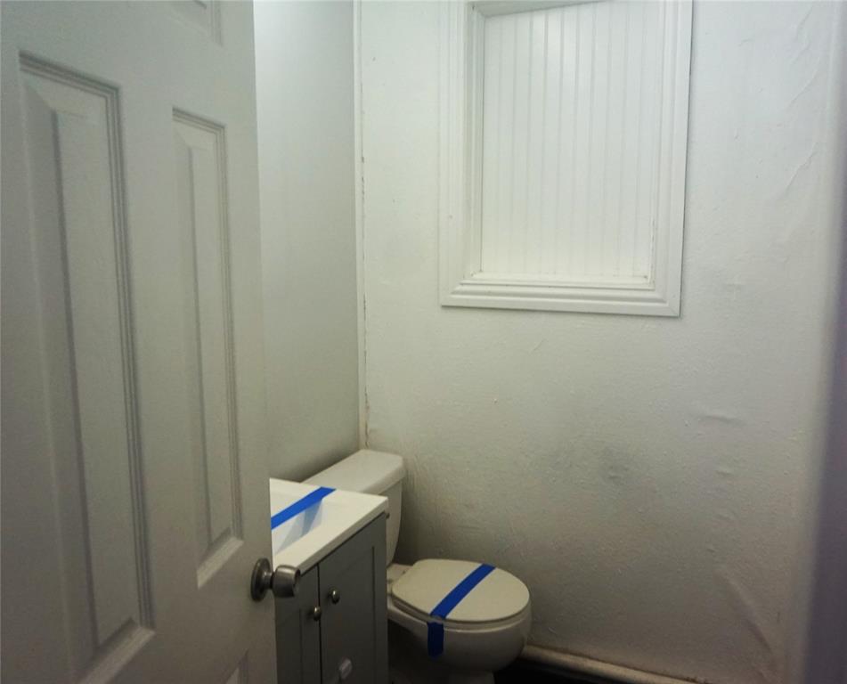 1110 S Armstrong Avenue Property Photo 13