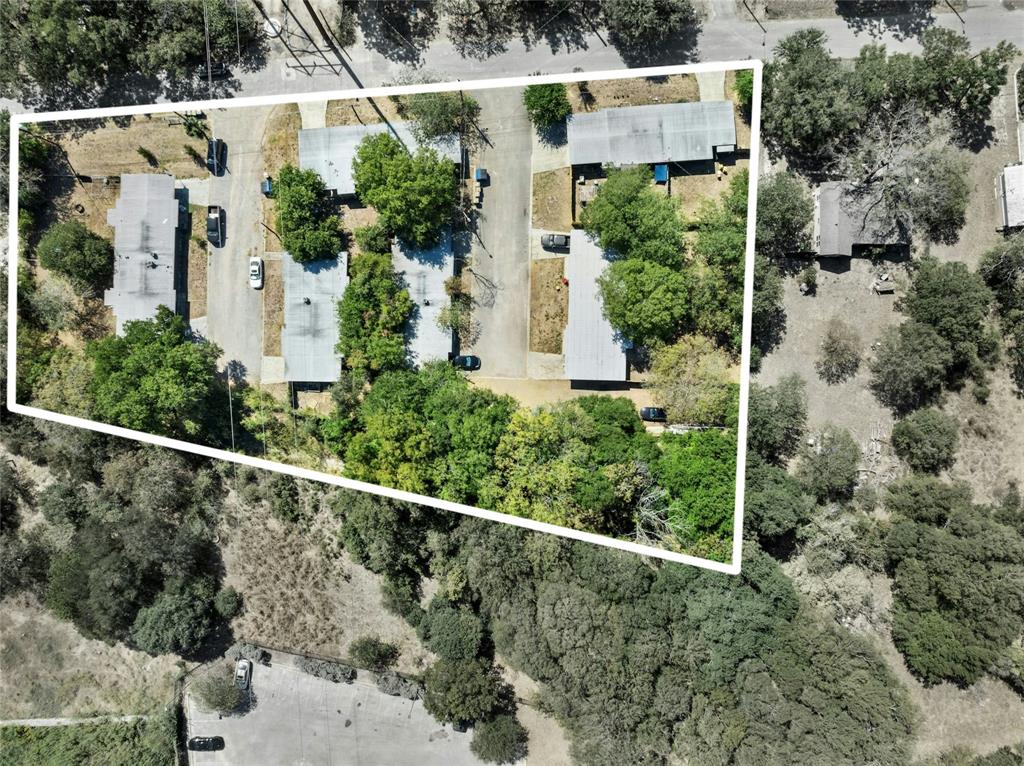 1011 Hackberry Street A/b Property Photo 1