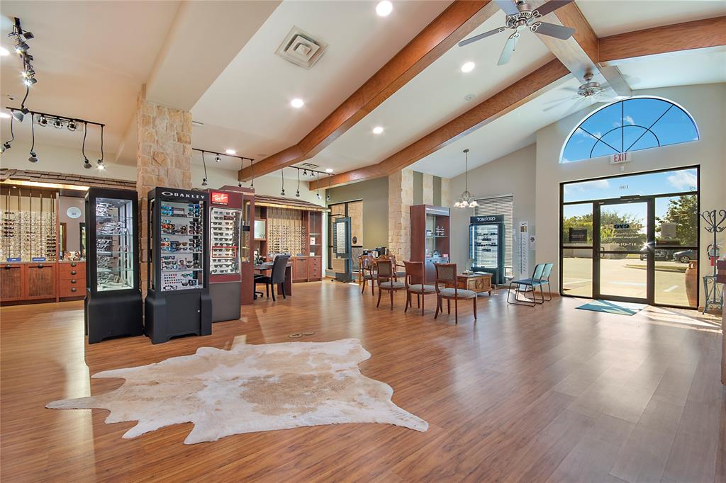 1834 Keller Parkway Property Photo 4
