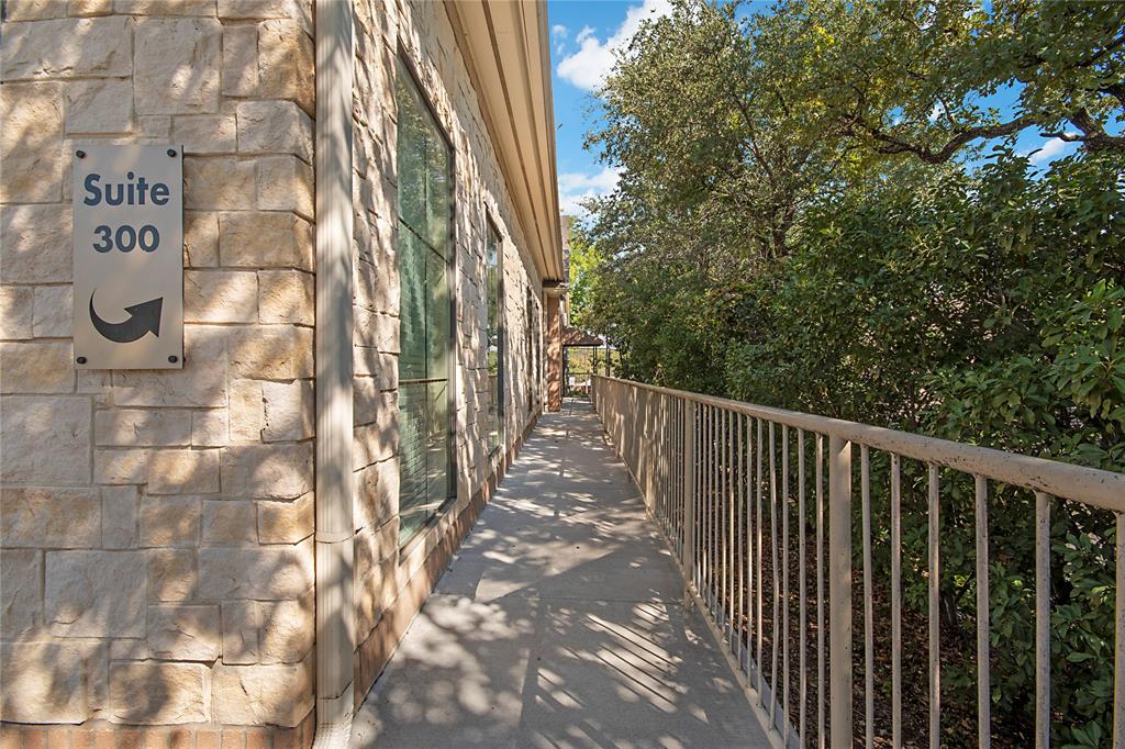 1834 Keller Parkway Property Photo 25