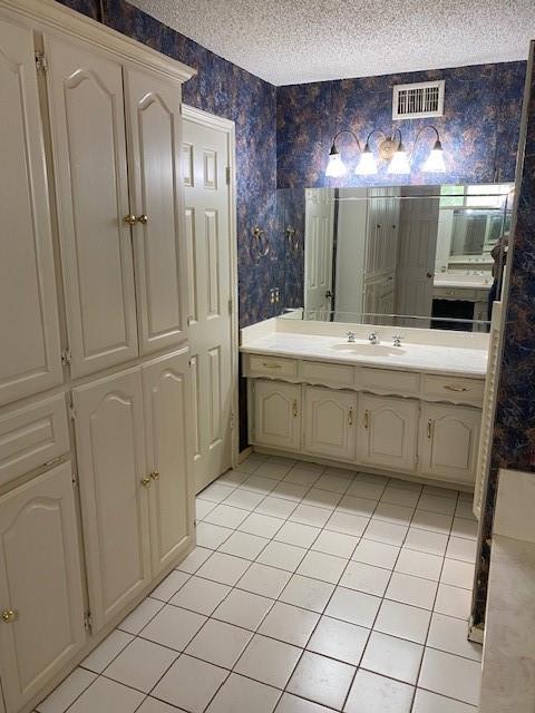 523 Softwood Drive Property Photo 10