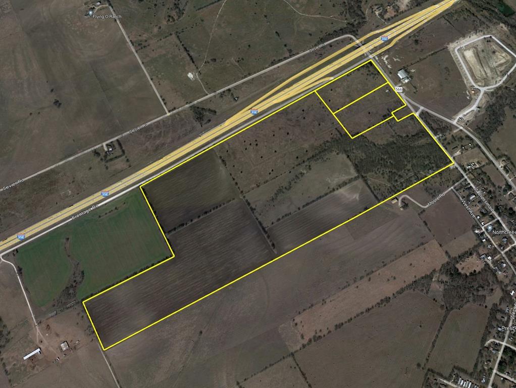 Tbd 186 Interstate 35e Property Photo 2
