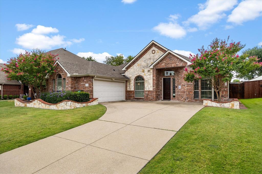 7309 Parkwood Drive Property Photo 1