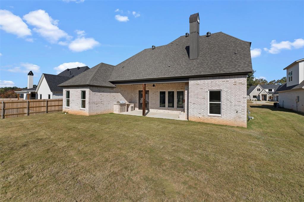 393 Newburn Lane Property Photo 10