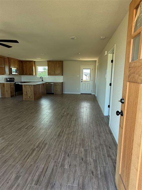 1012 Morgan Court Property Photo 3
