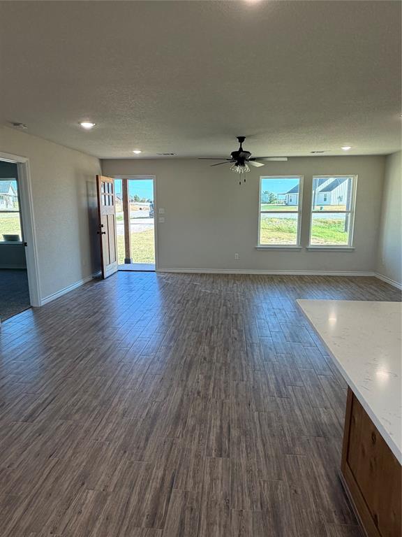 1012 Morgan Court Property Photo 6