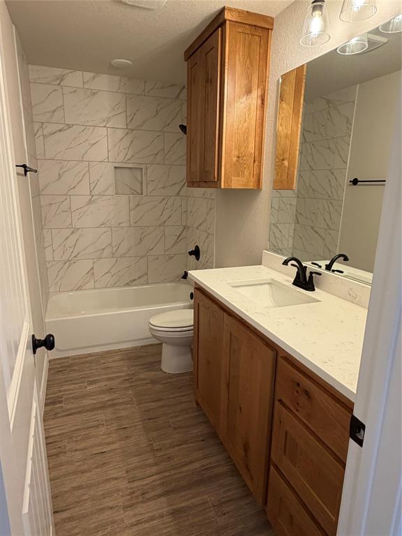 1012 Morgan Court Property Photo 12