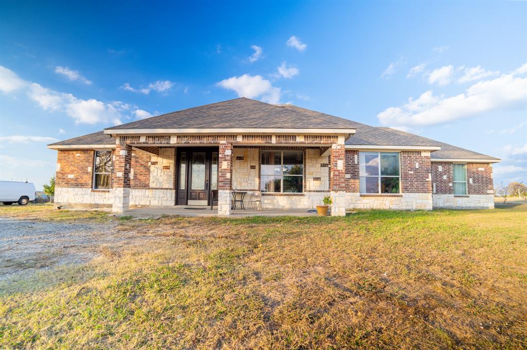 6216 Fm 499 Property Photo 3