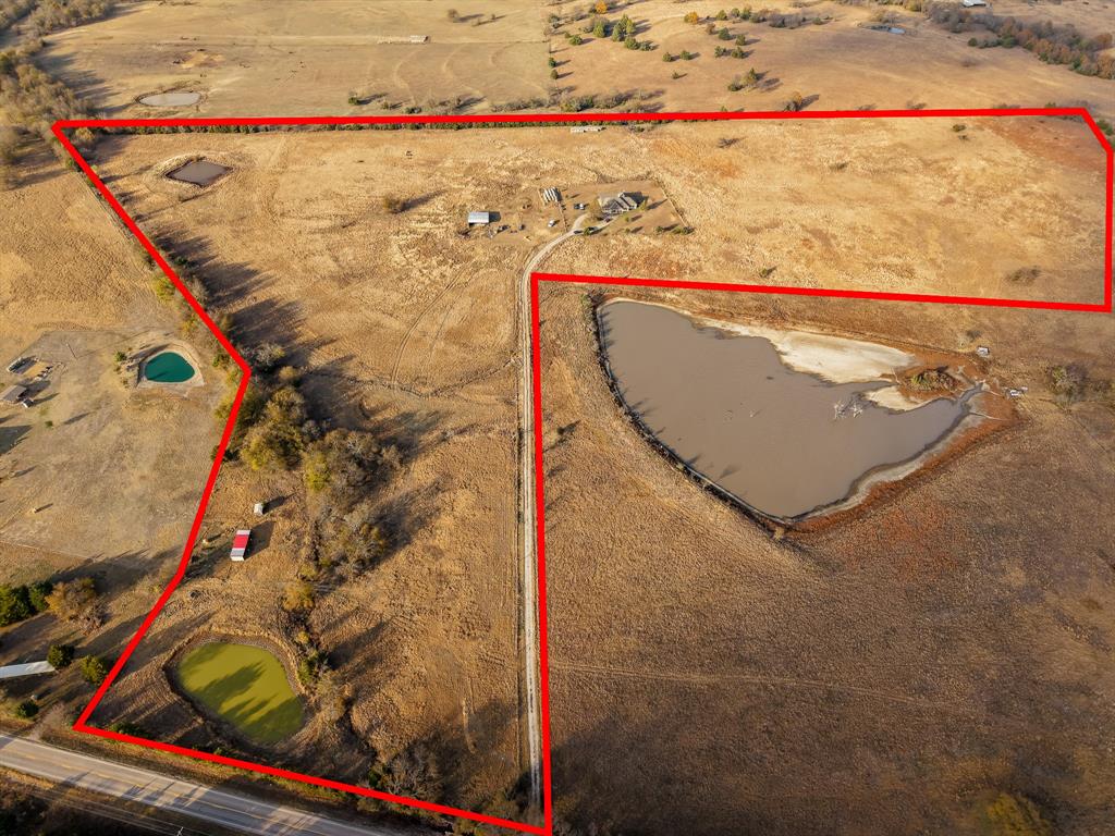 6216 Fm 499 Property Photo 4