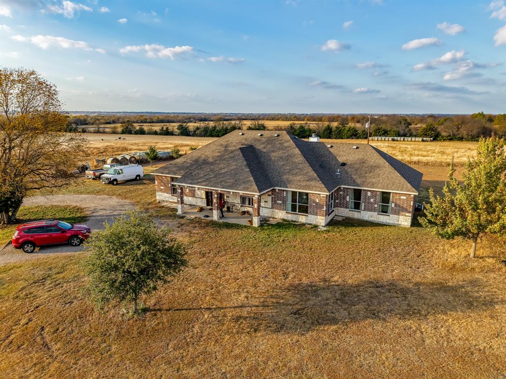 6216 Fm 499 Property Photo 10