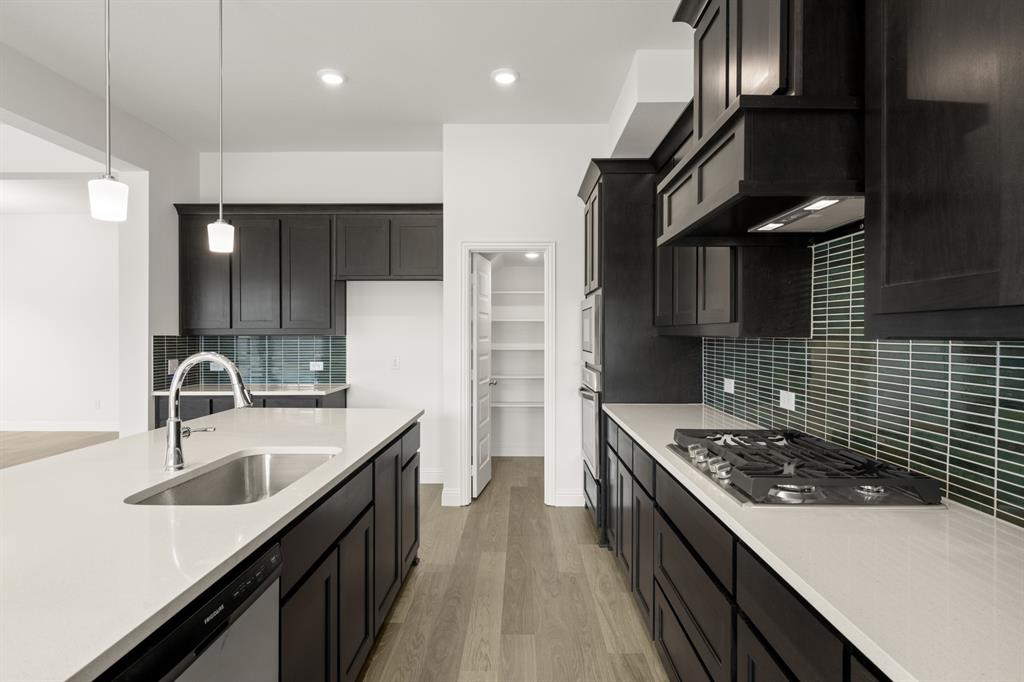 808 Stone Eagle Drive Property Photo 14