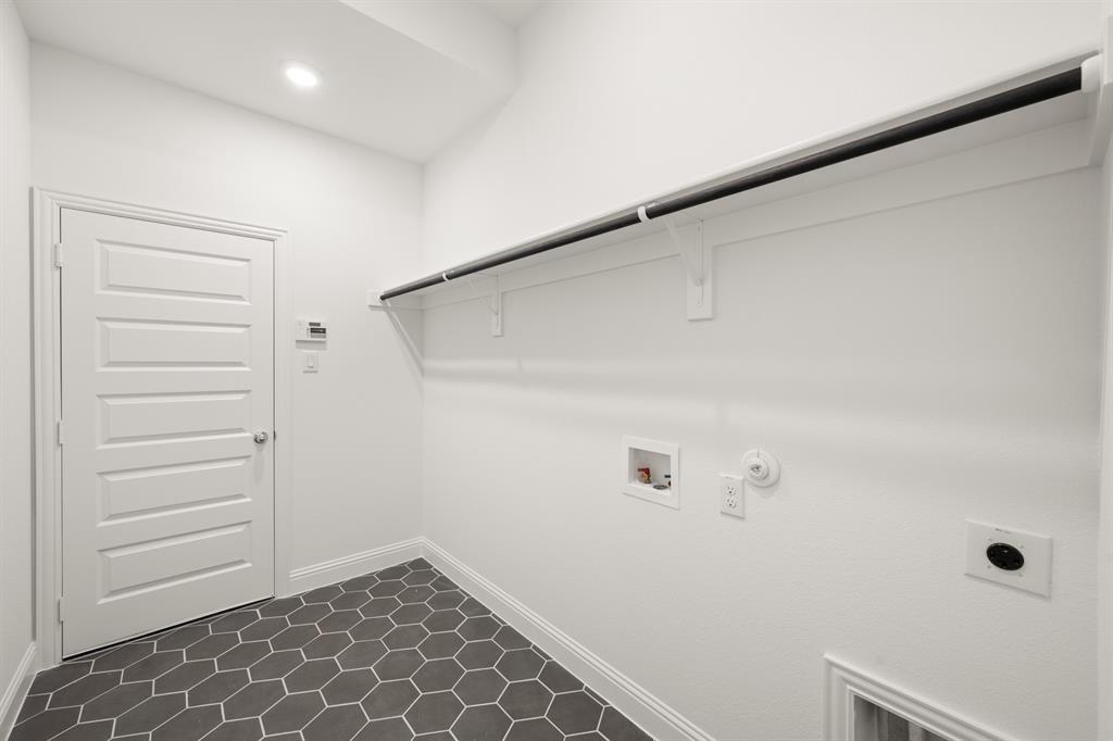 808 Stone Eagle Drive Property Photo 16