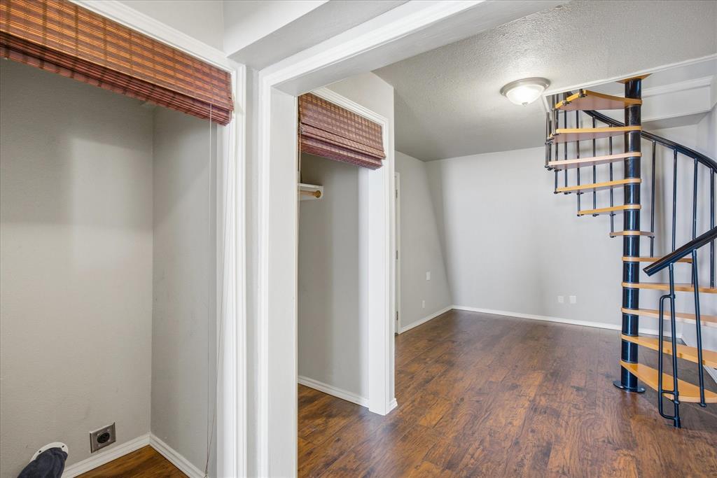 2707 Austin Drive Property Photo 6