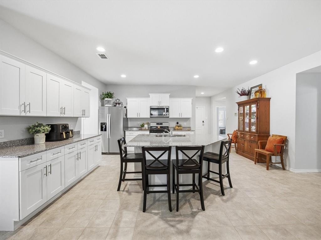 521 Bronze Circle Property Photo 7