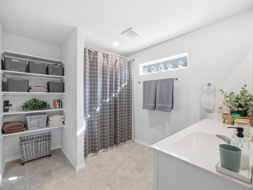 521 Bronze Circle Property Photo 13