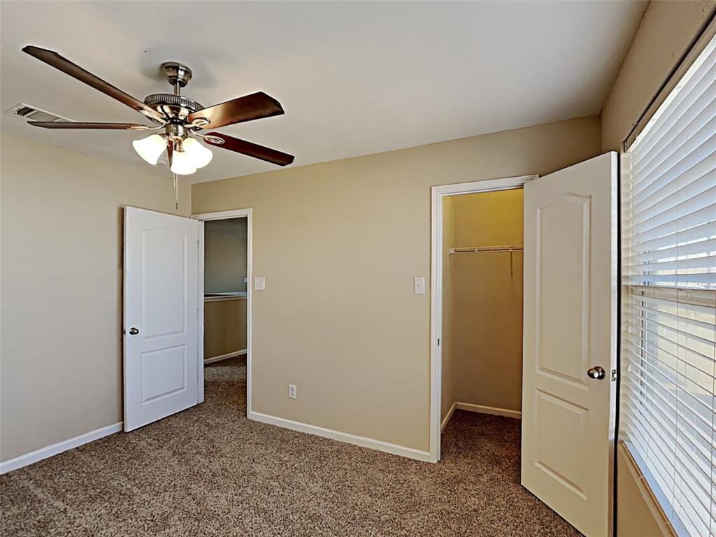 1852 Wickham Drive Property Photo 2