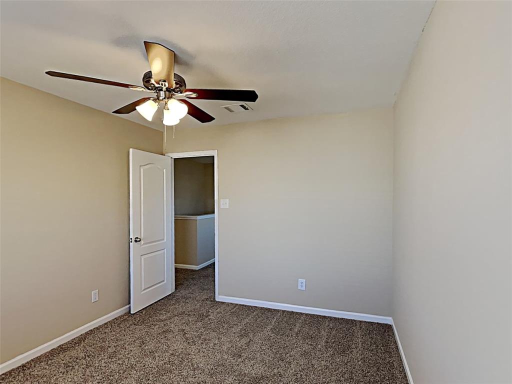 1852 Wickham Drive Property Photo 3