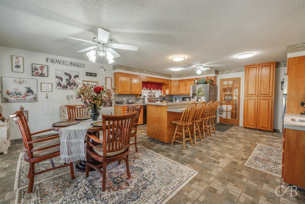 155 Lakeview Drive Property Photo 4