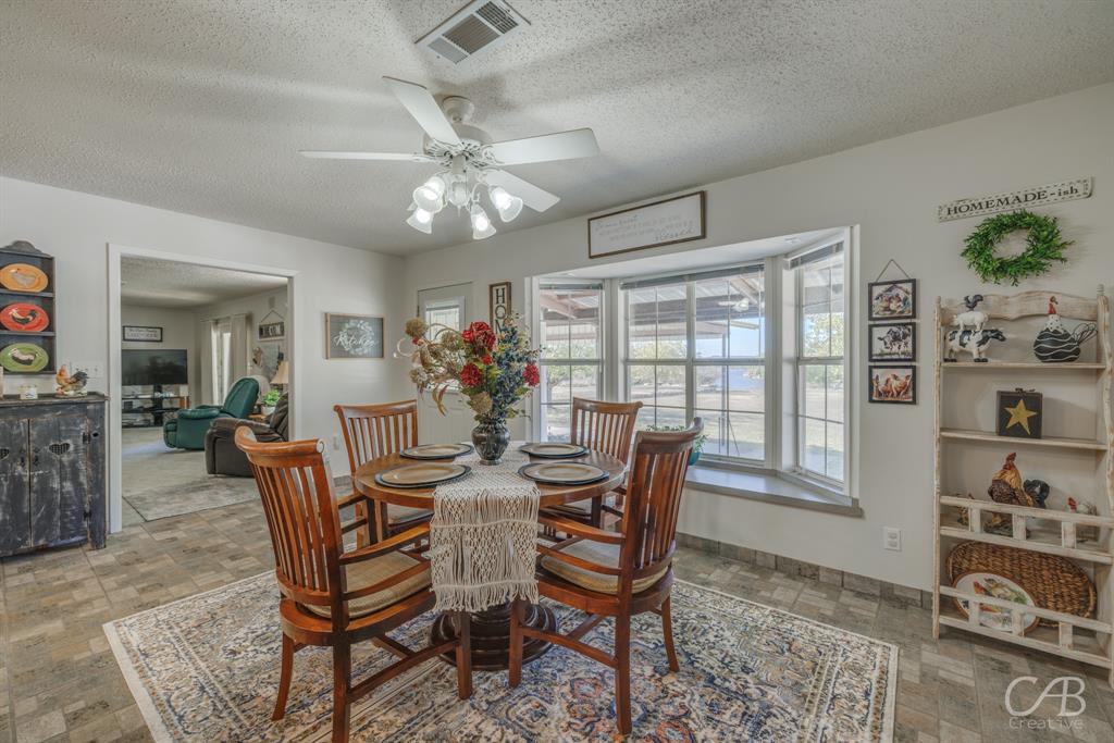 155 Lakeview Drive Property Photo 7