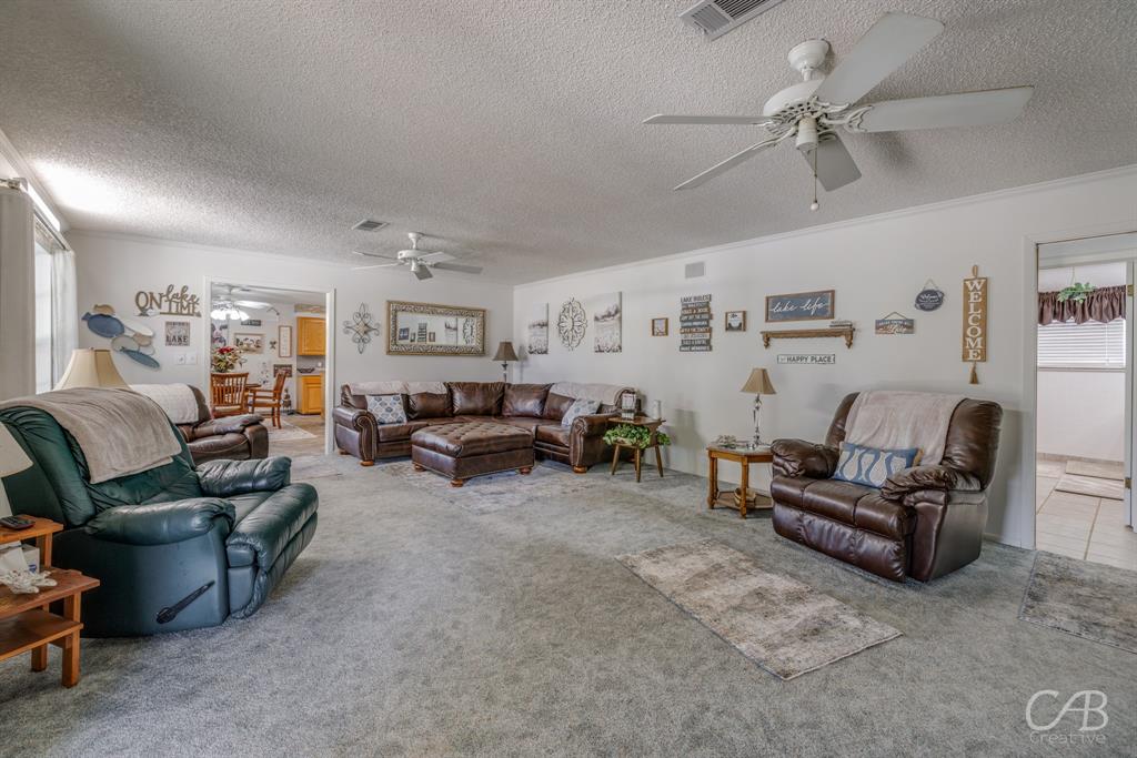 155 Lakeview Drive Property Photo 11