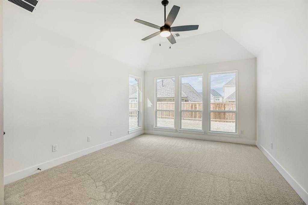 3328 Chinaberry Street Property Photo 12