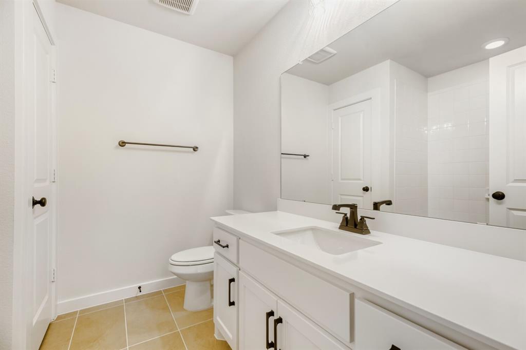 3328 Chinaberry Street Property Photo 22
