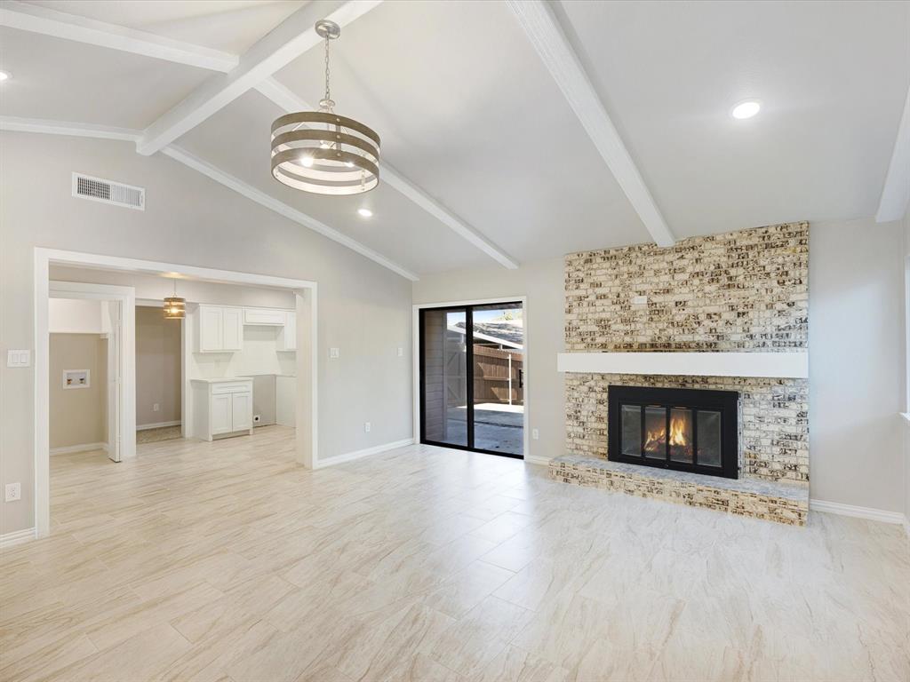 3029 Burning Tree Lane Property Photo 7