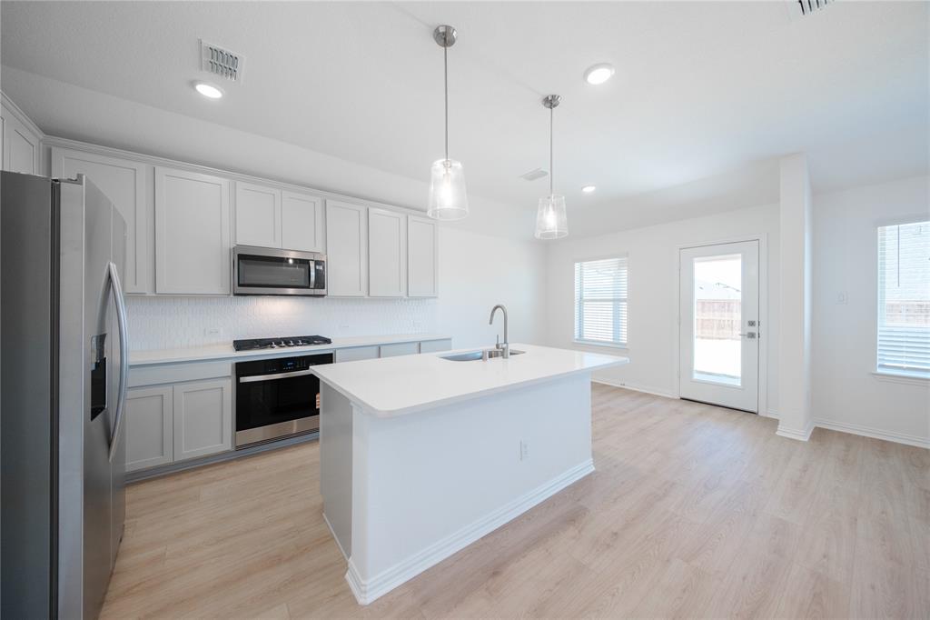 1903 Partridge Road Property Photo 3