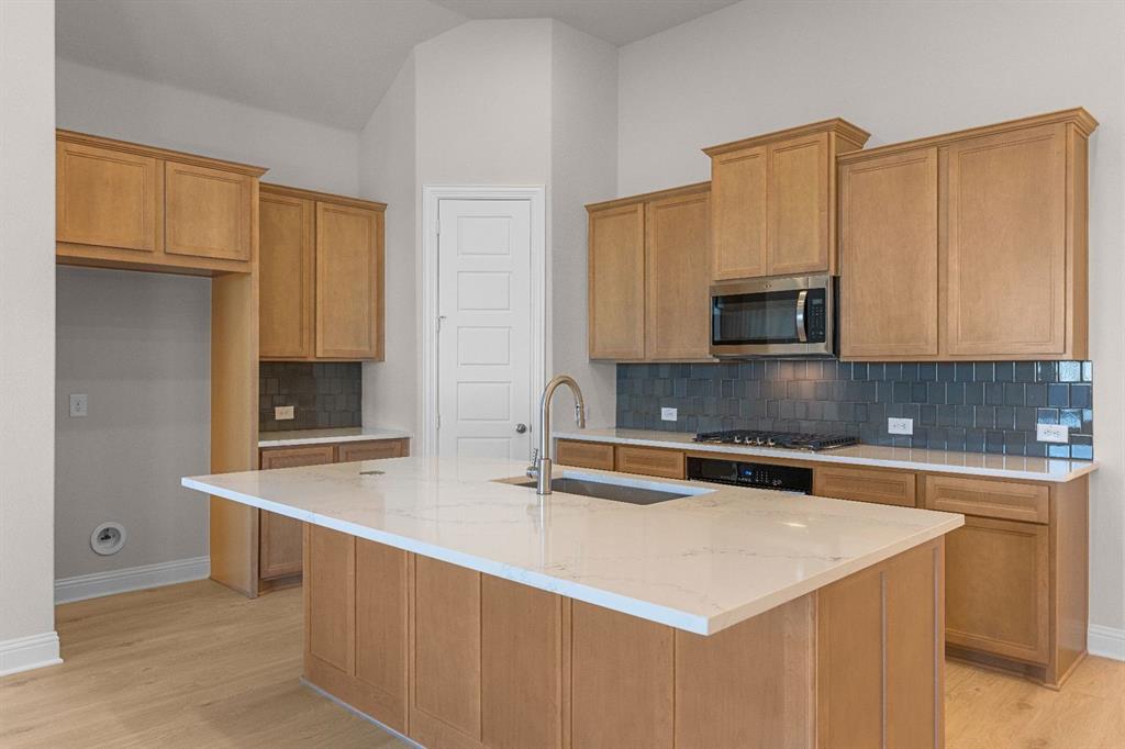 200 Bay Laurel Road Property Photo 8