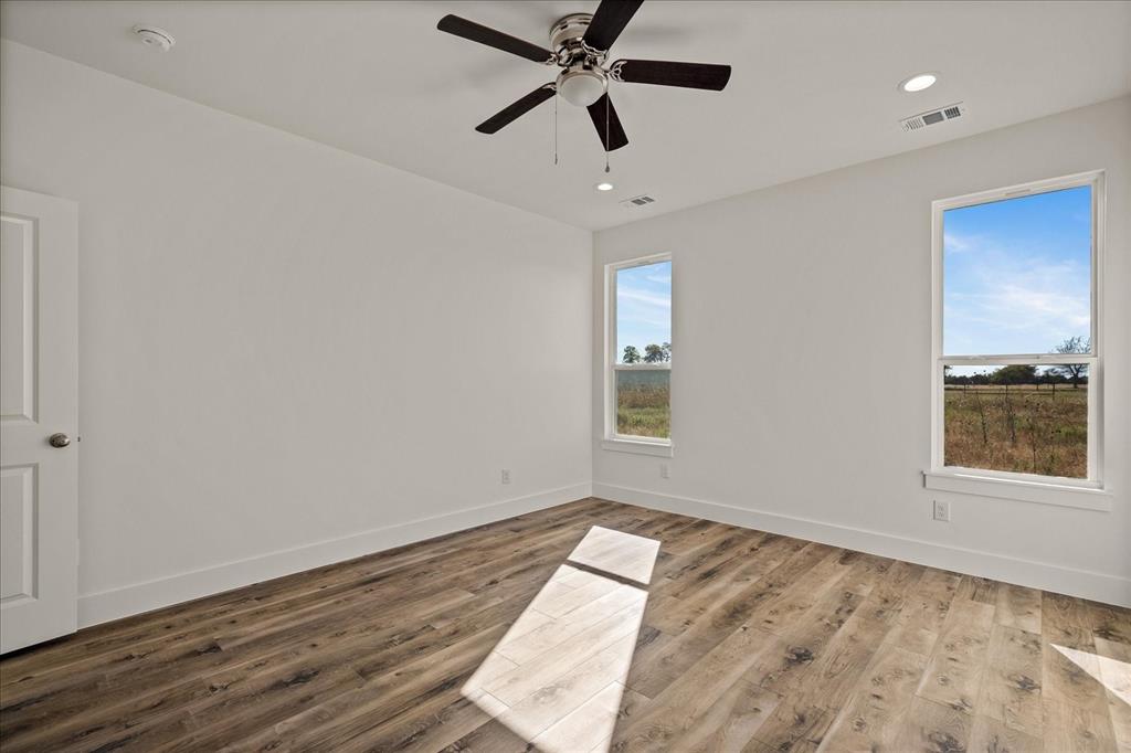 3232 Willow Road Property Photo 14