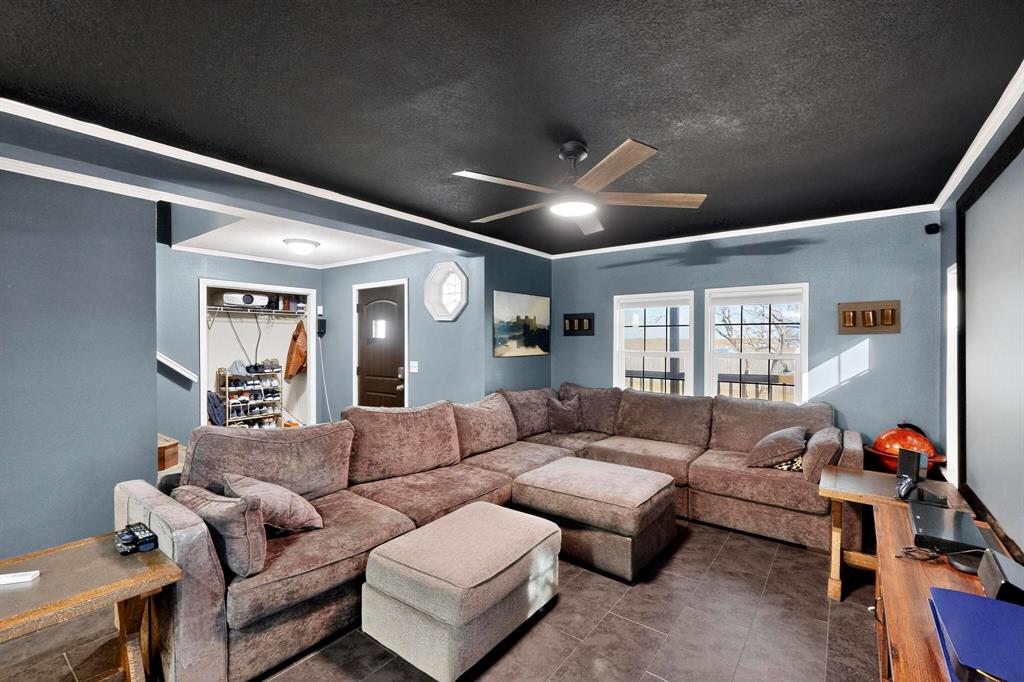 5925 Fm 2415 Property Photo 10