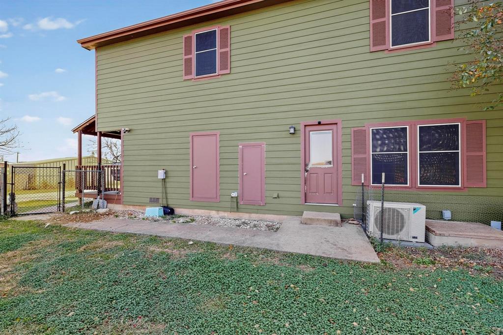 5925 Fm 2415 Property Photo 29